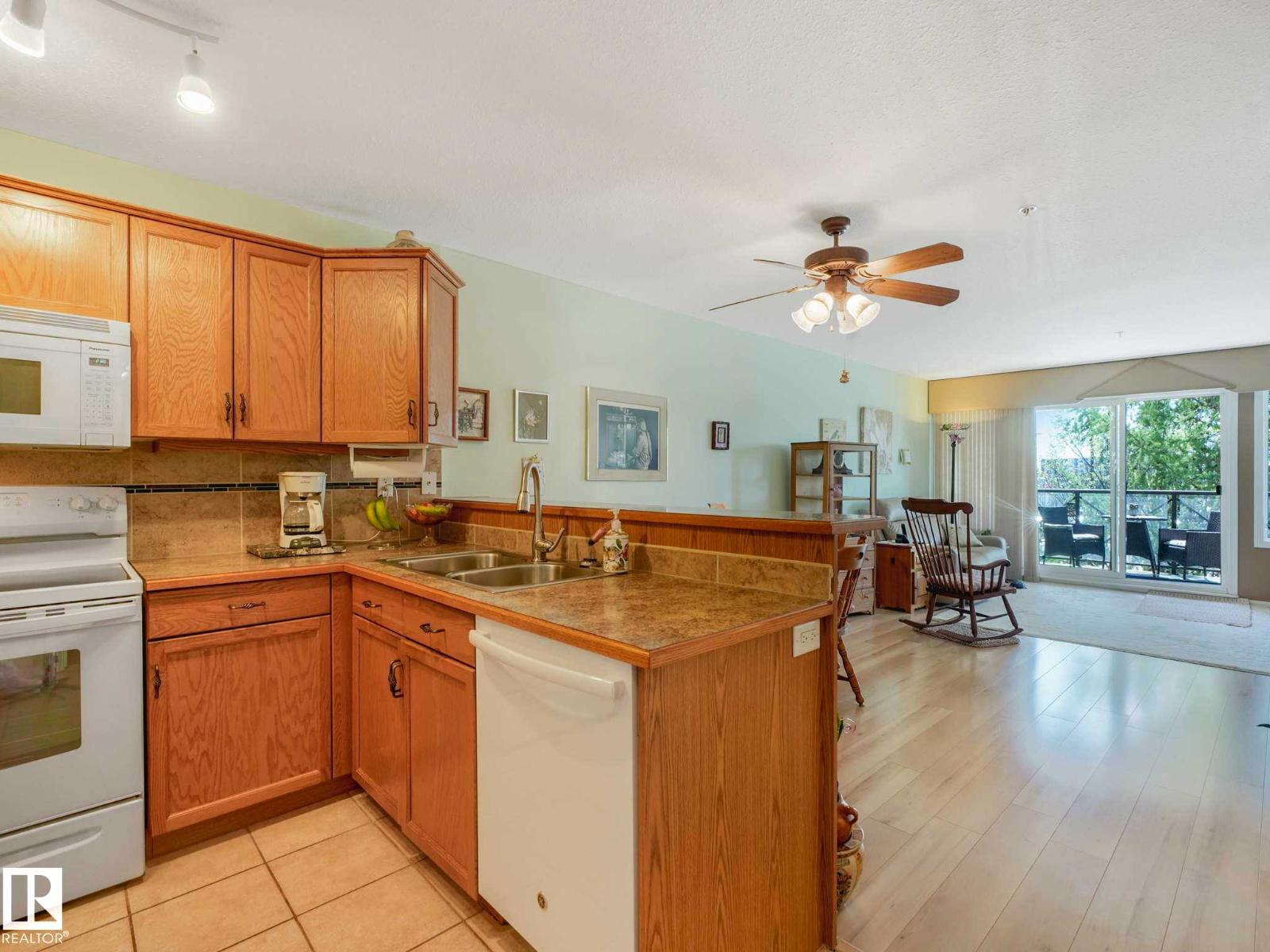 #305 8922 156 ST NW NW - 8