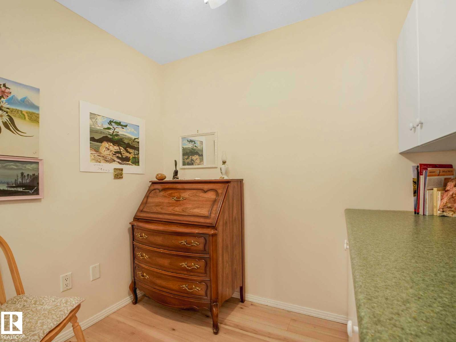 #305 8922 156 ST NW NW - 14
