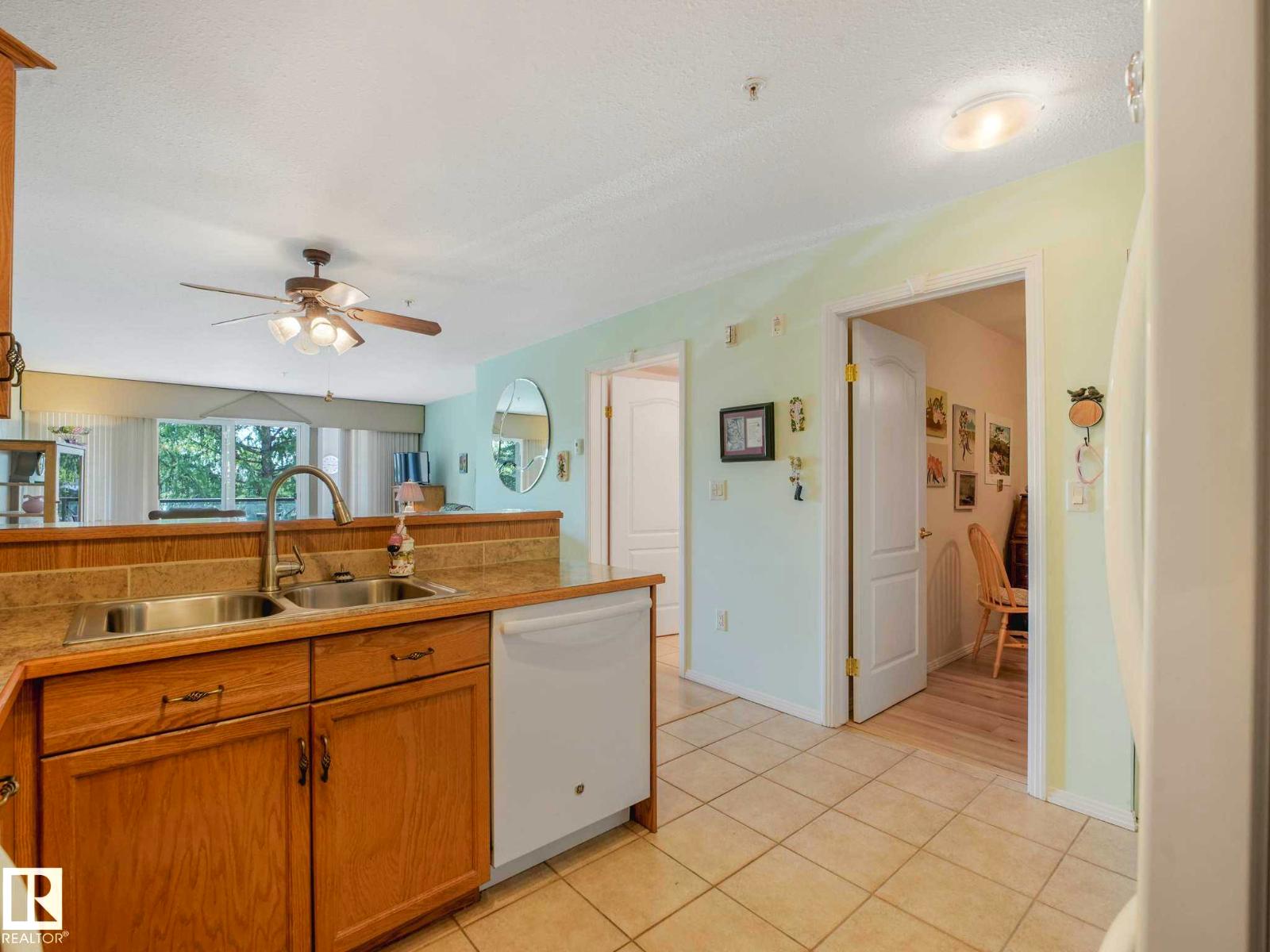 #305 8922 156 ST NW NW - 7