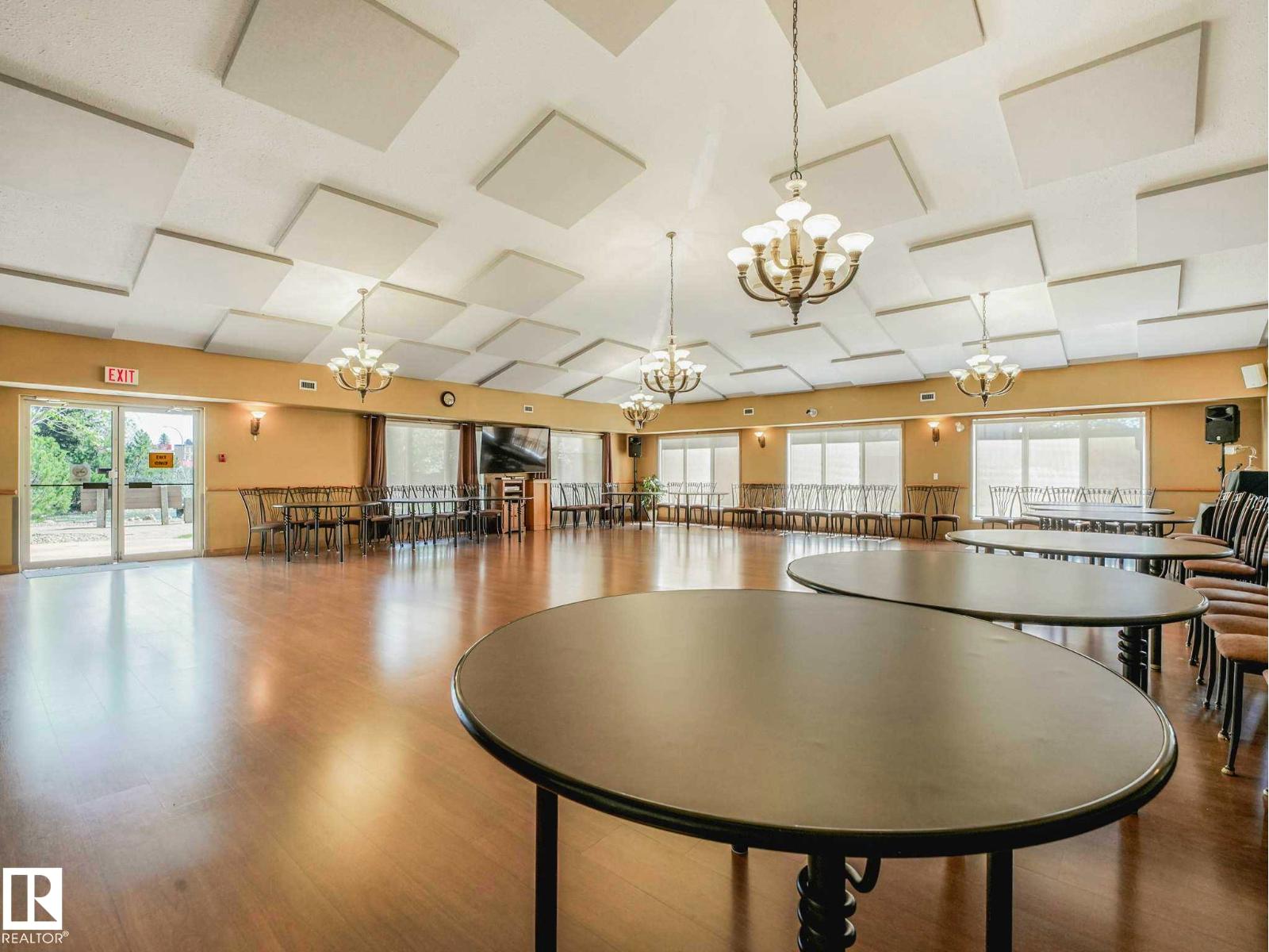 #305 8922 156 ST NW NW - 24