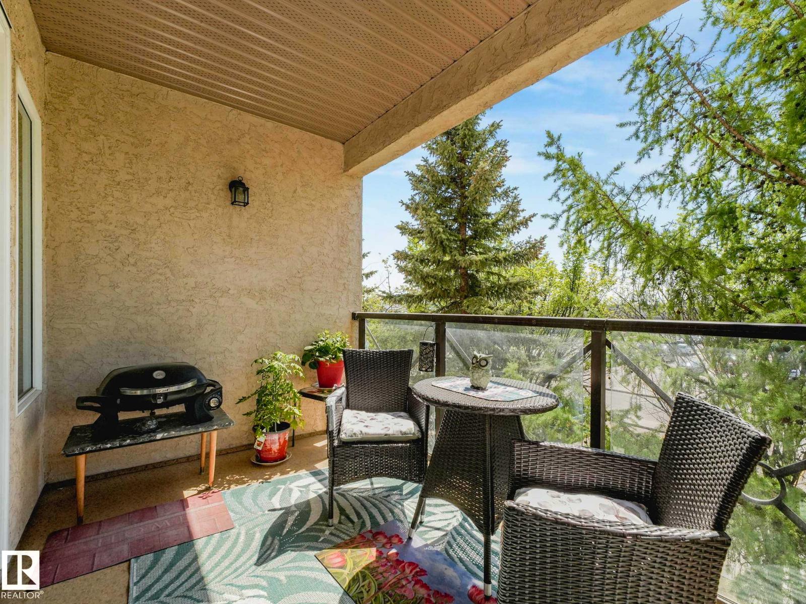 #305 8922 156 ST NW NW - 18