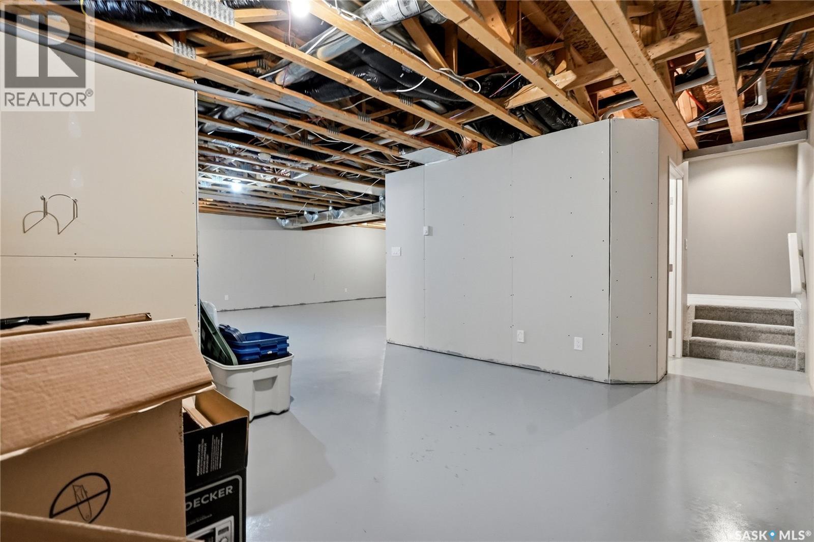 5 206 Ross AVENUE — photo 33