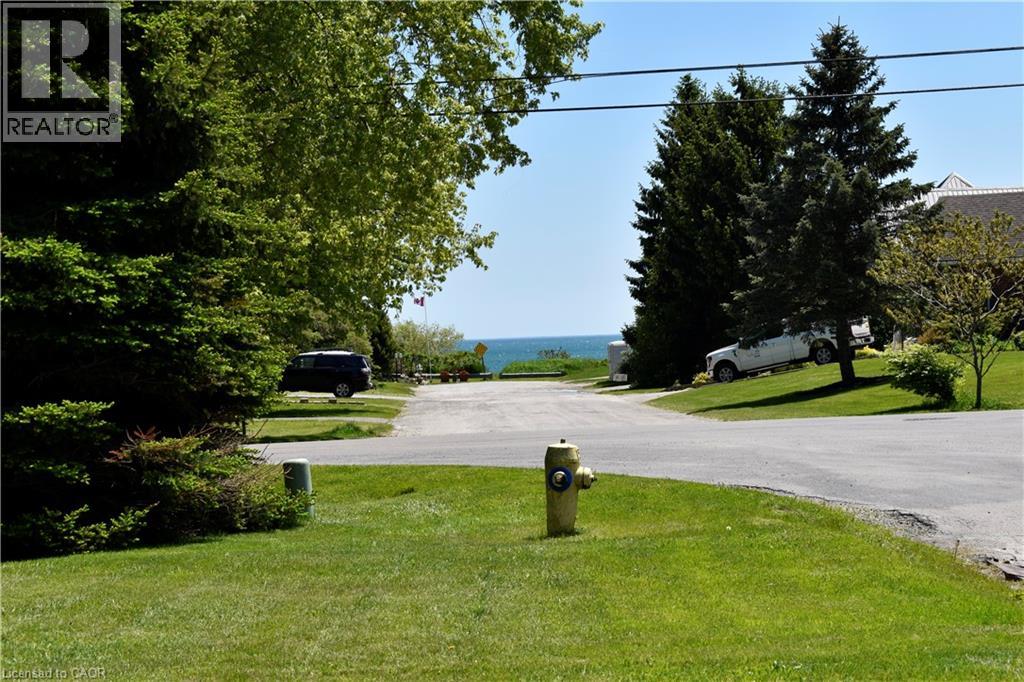 36 WOODHOUSE Avenue - 2