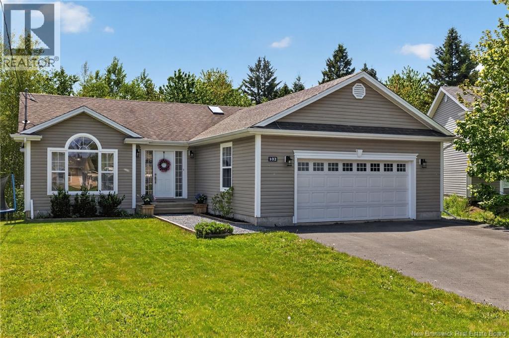 102 Acacia Drive - Image 3