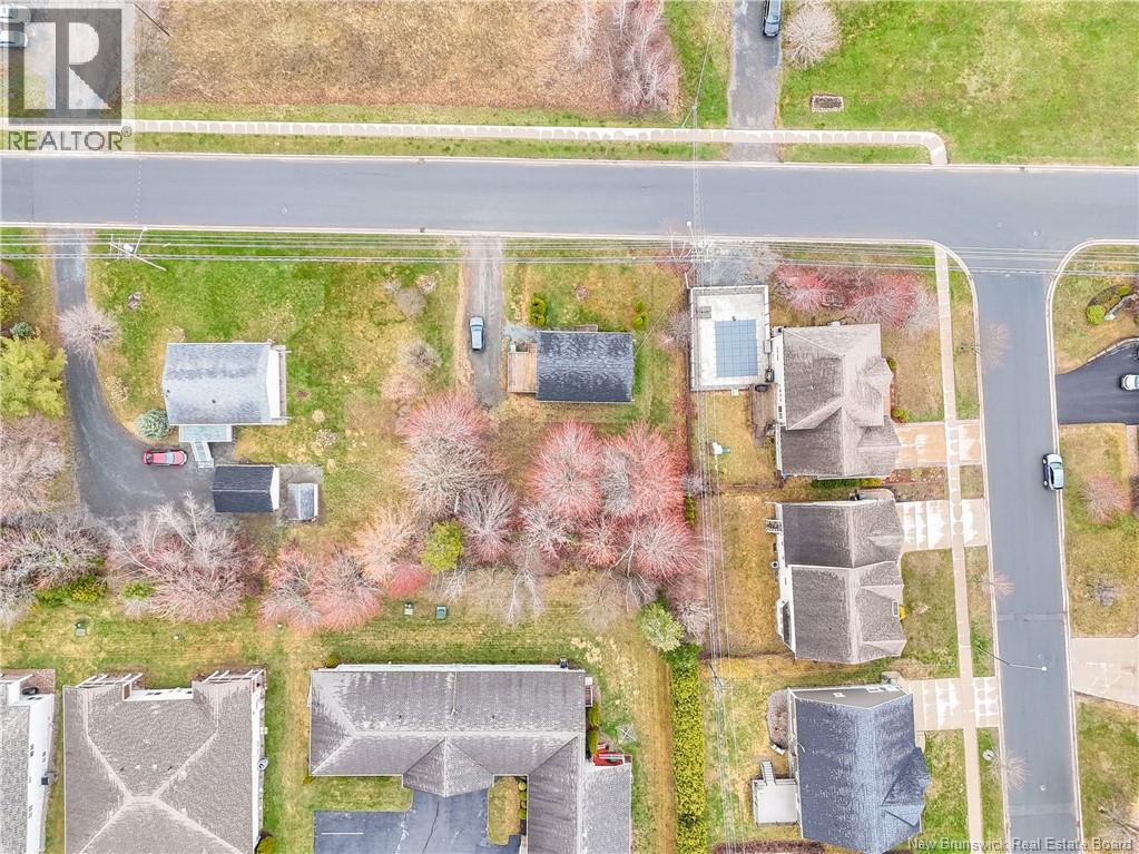330 Rainsford Lane - 34