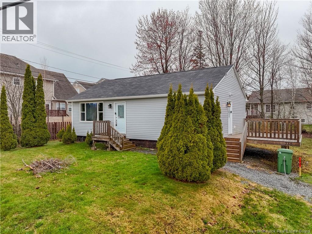 330 Rainsford Lane - 4