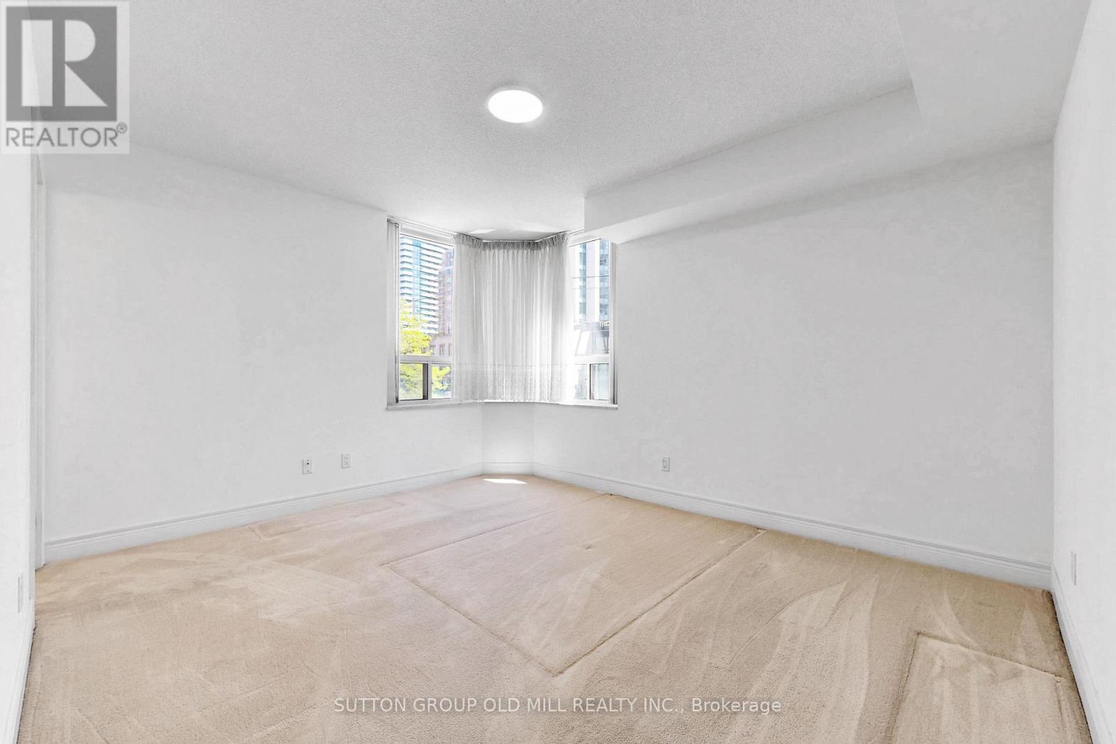 #212 5418 YONGE STREET - 25