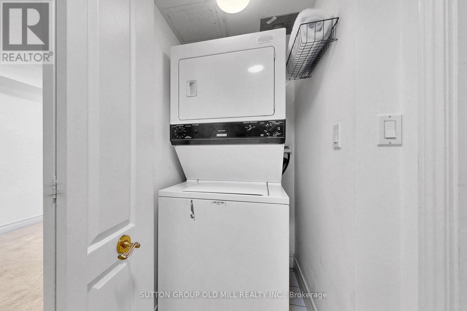#212 5418 YONGE STREET - 34