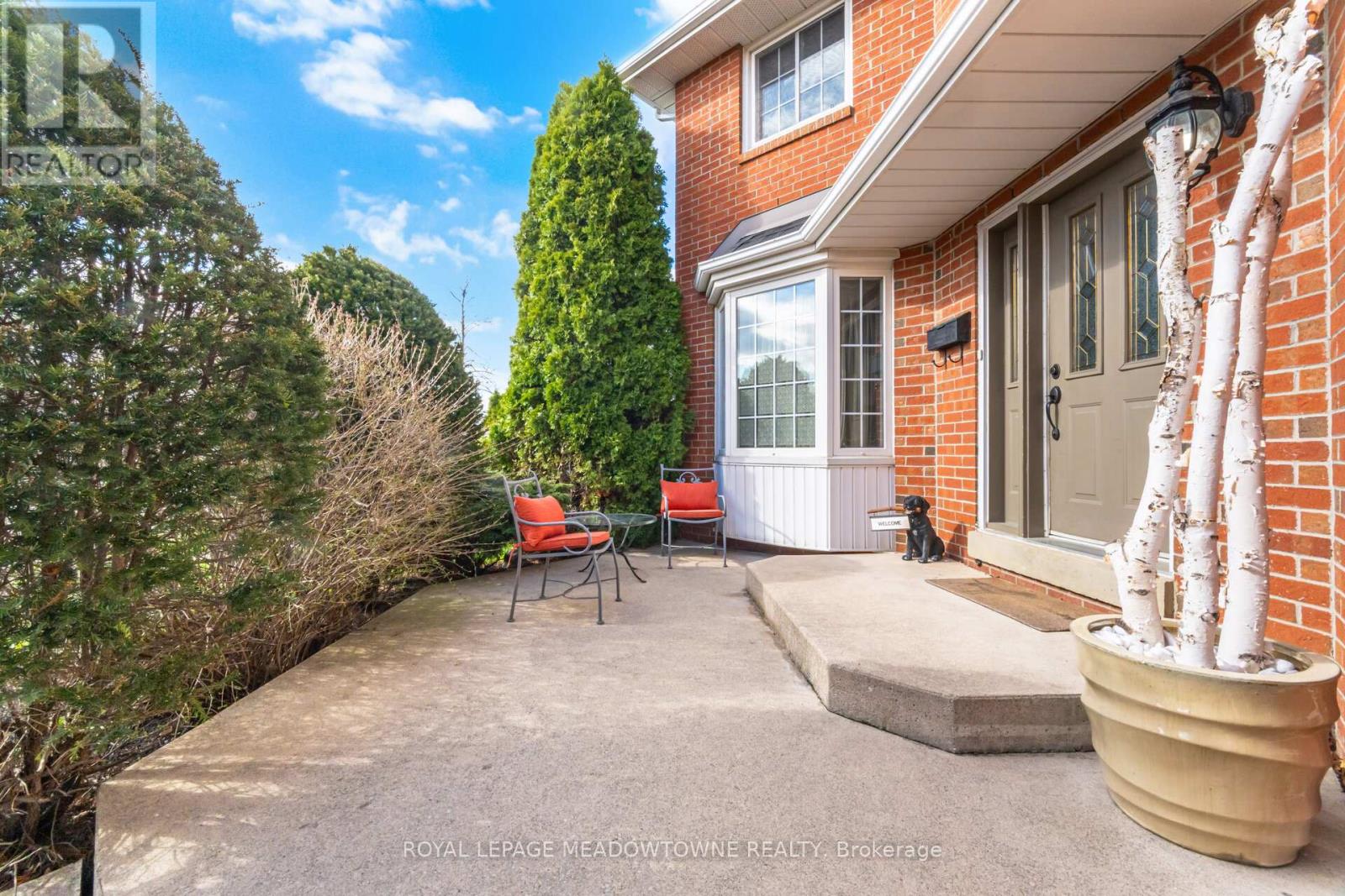 38 MCKILLOP COURT - 2