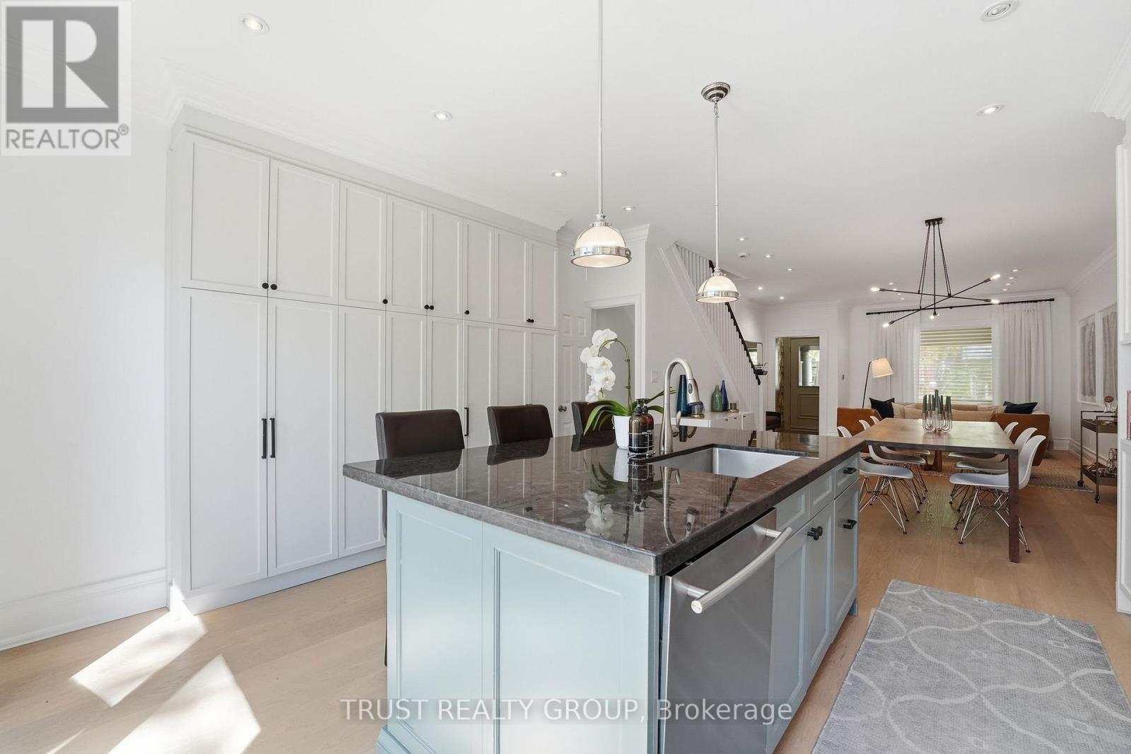 105 PEARSON AVENUE - 13