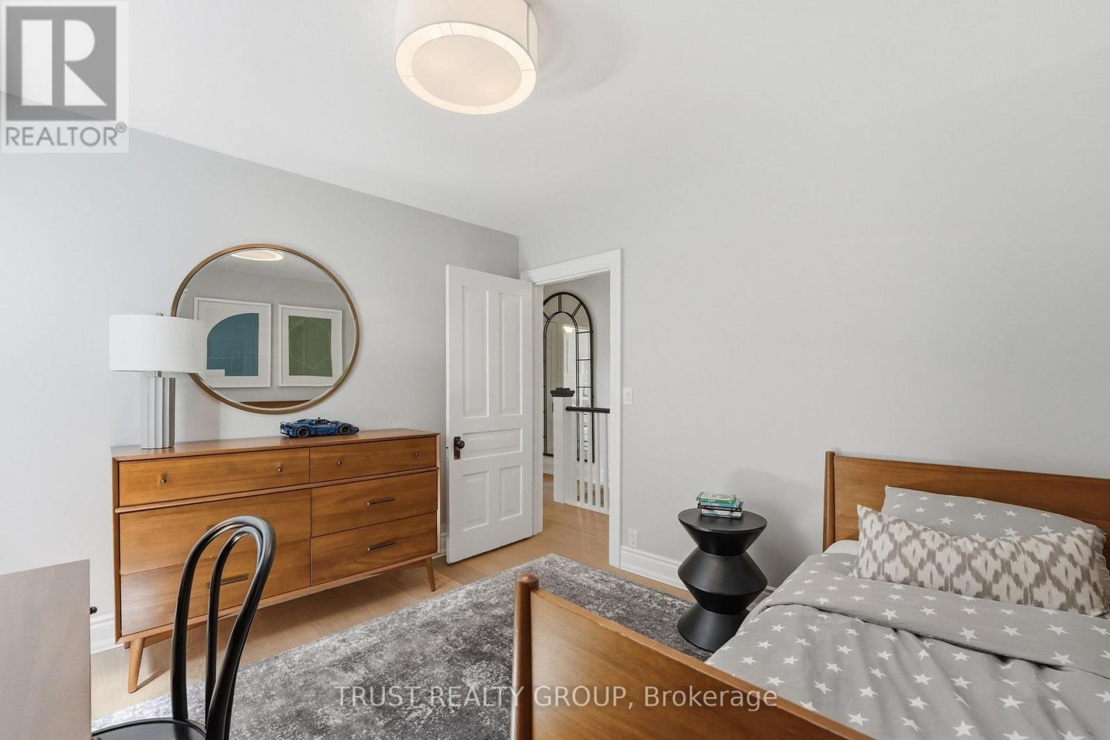 105 PEARSON AVENUE - 23
