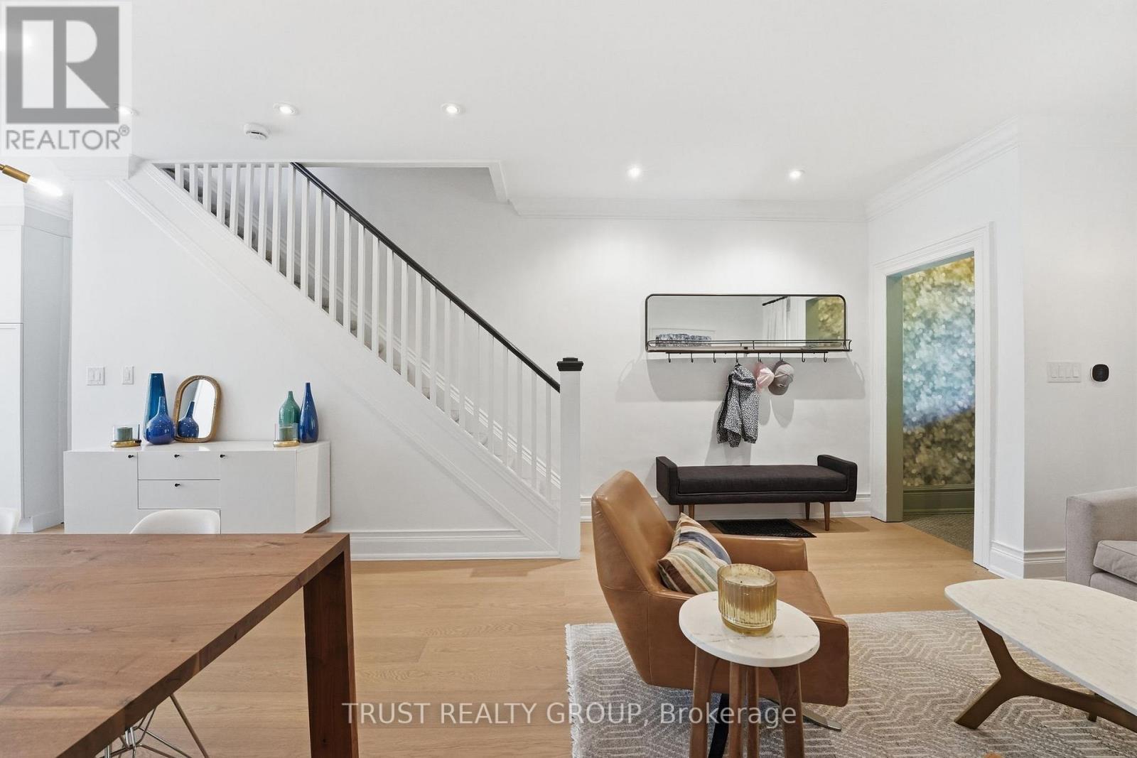 105 PEARSON AVENUE - 7