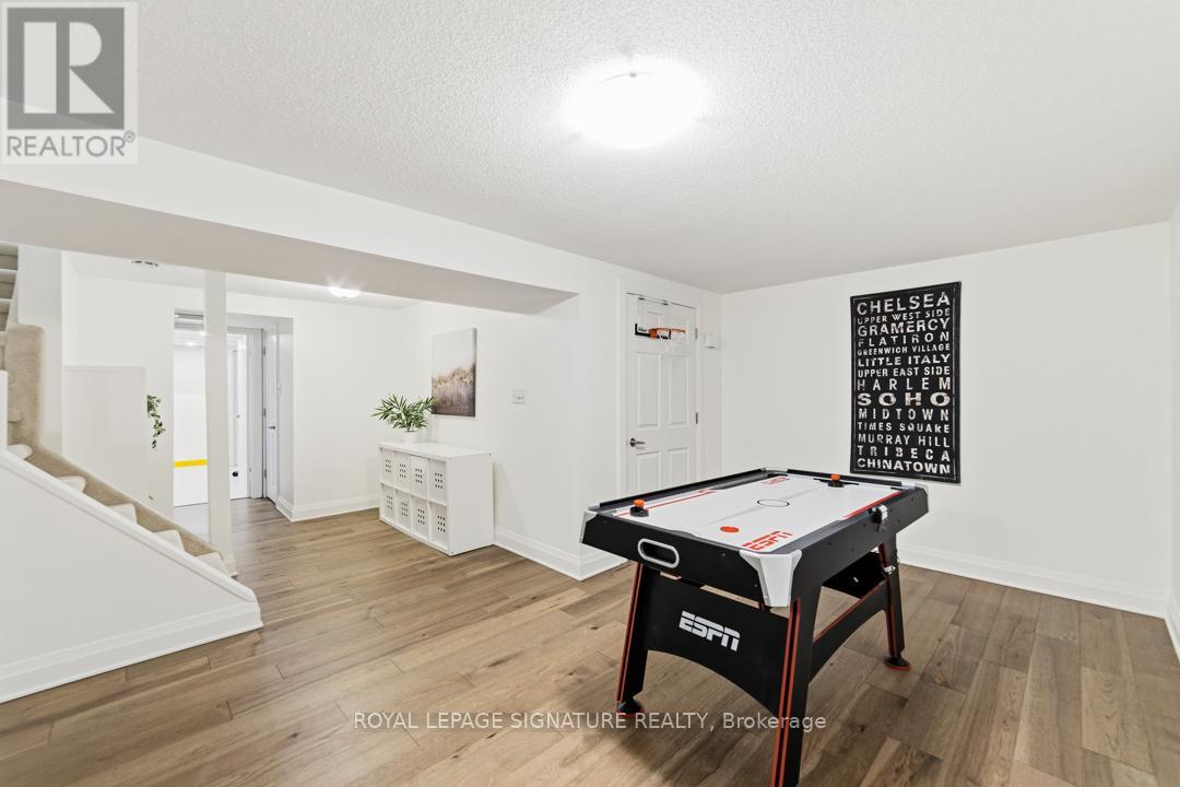752 LAURIER AVENUE - 29