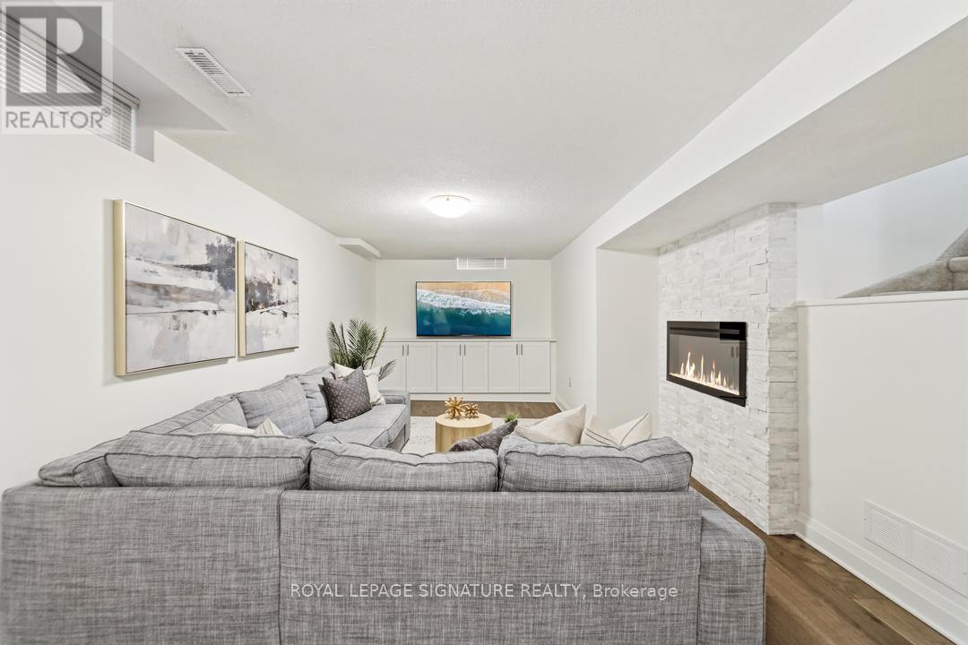 752 LAURIER AVENUE - 30