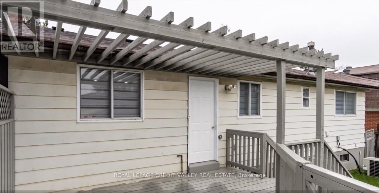 65 ABELL DRIVE - 36