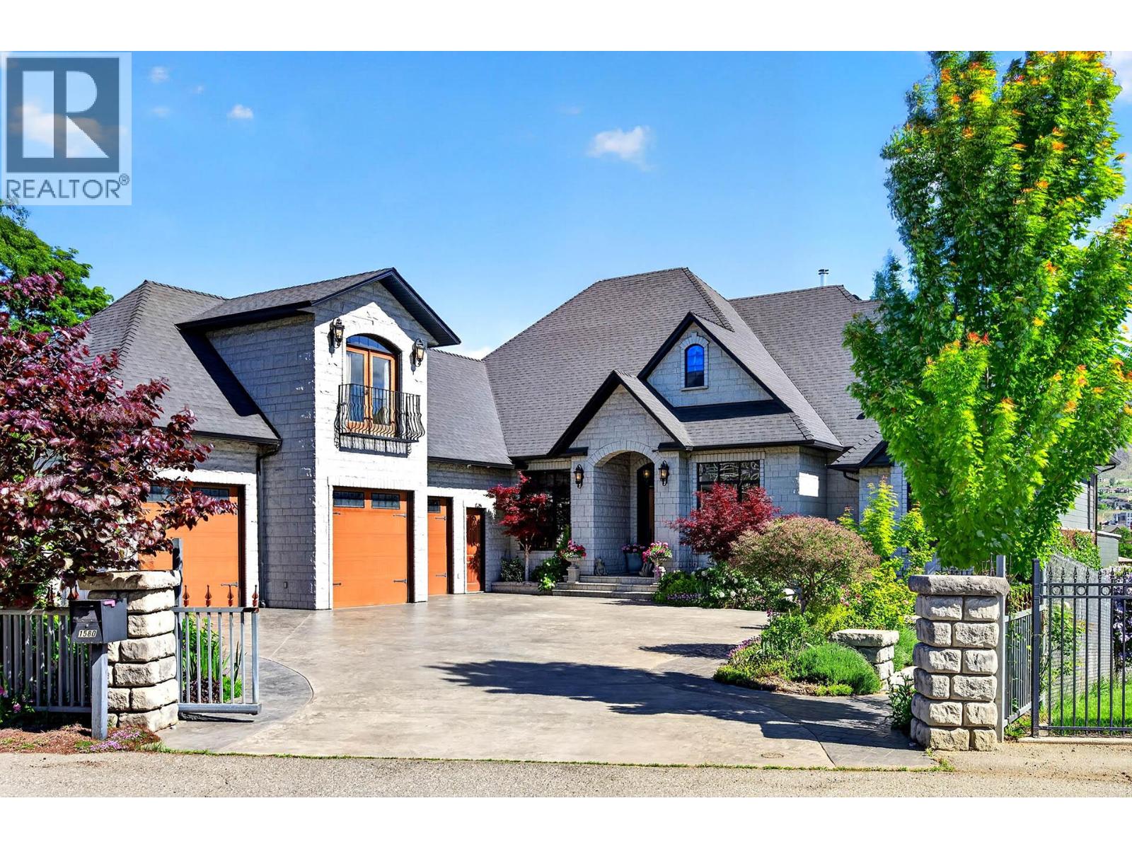 1580 Lorne Street - 72