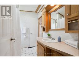 490 Spruce Street, Centre Wellington, ON N1M2W5 Photo 17