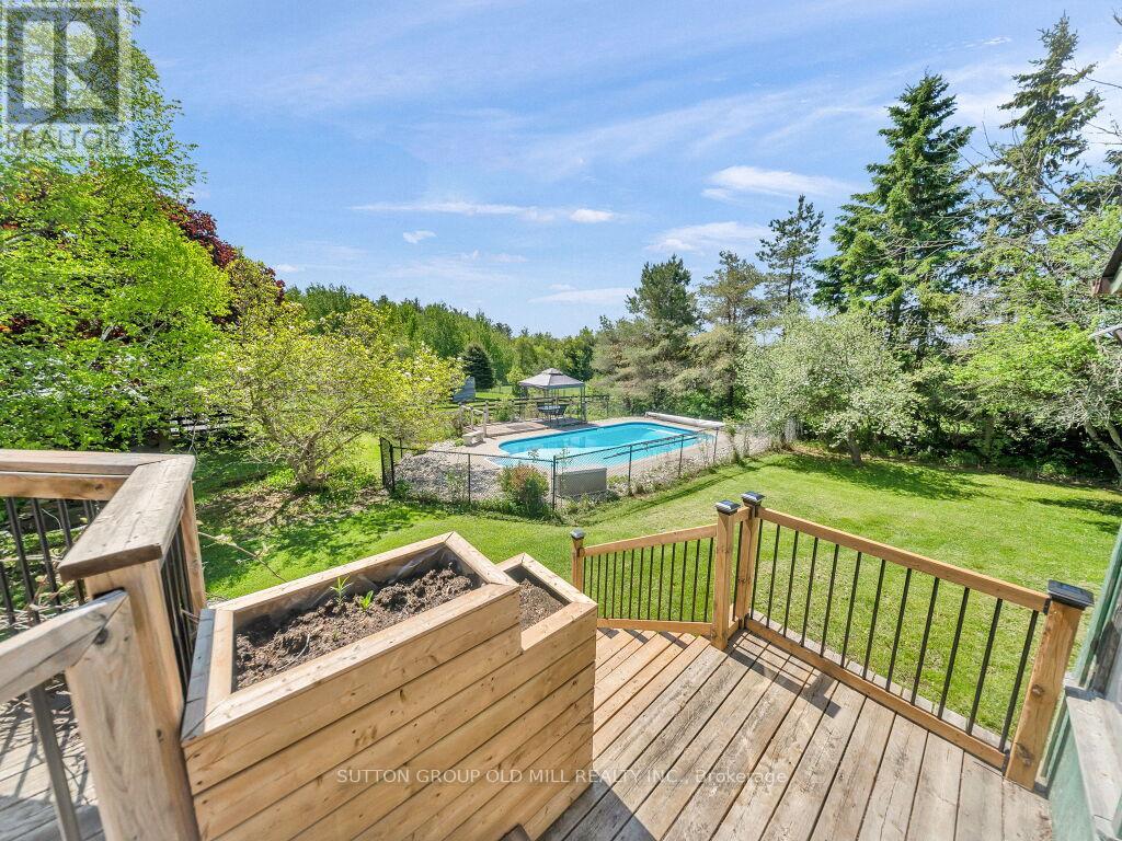 8663 30TH SIDE ROAD - 32