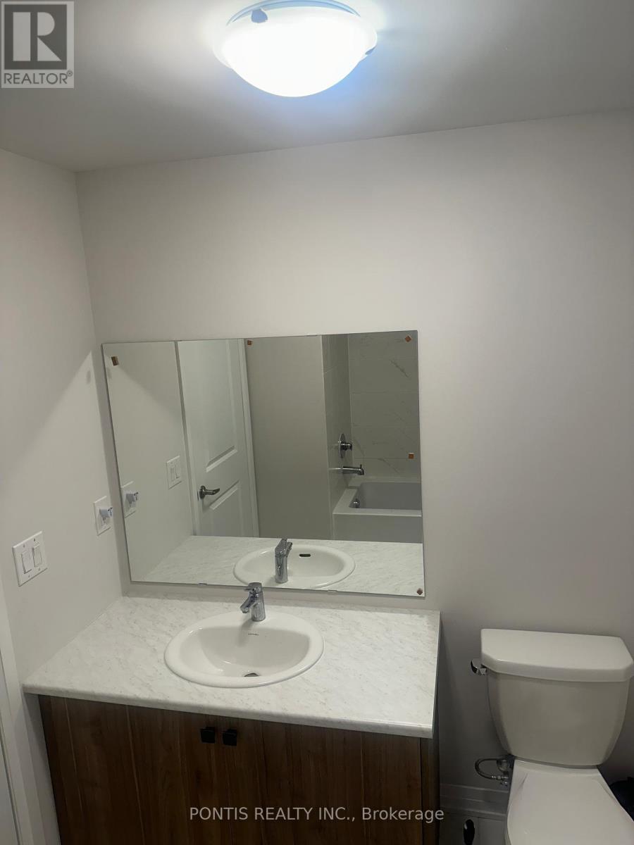 #304 585 COLBORNE STREET E - 29