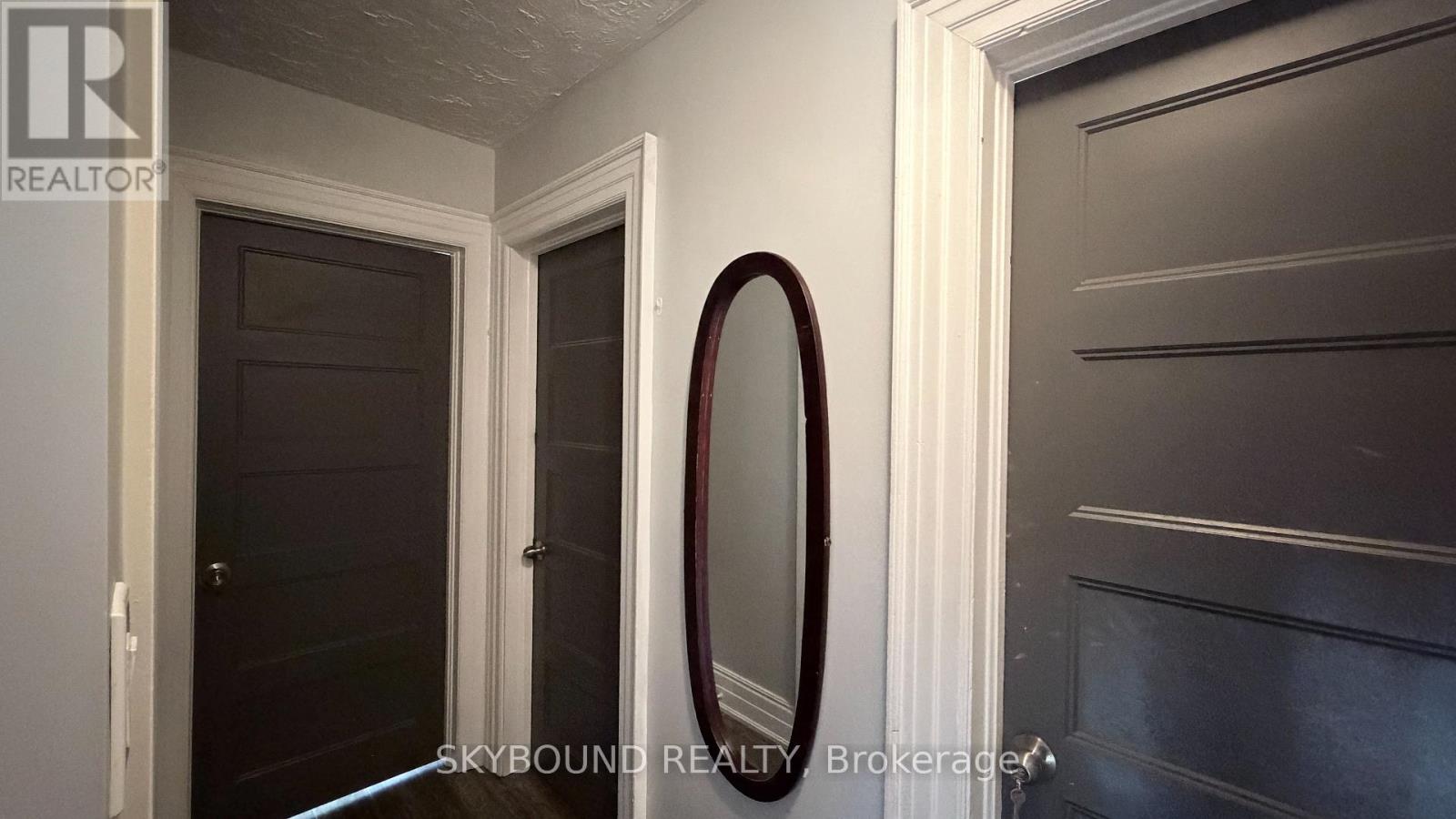 4890 SAINT CLAIR AVENUE - 19
