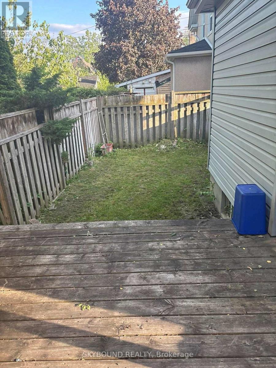 4890 SAINT CLAIR AVENUE - 5