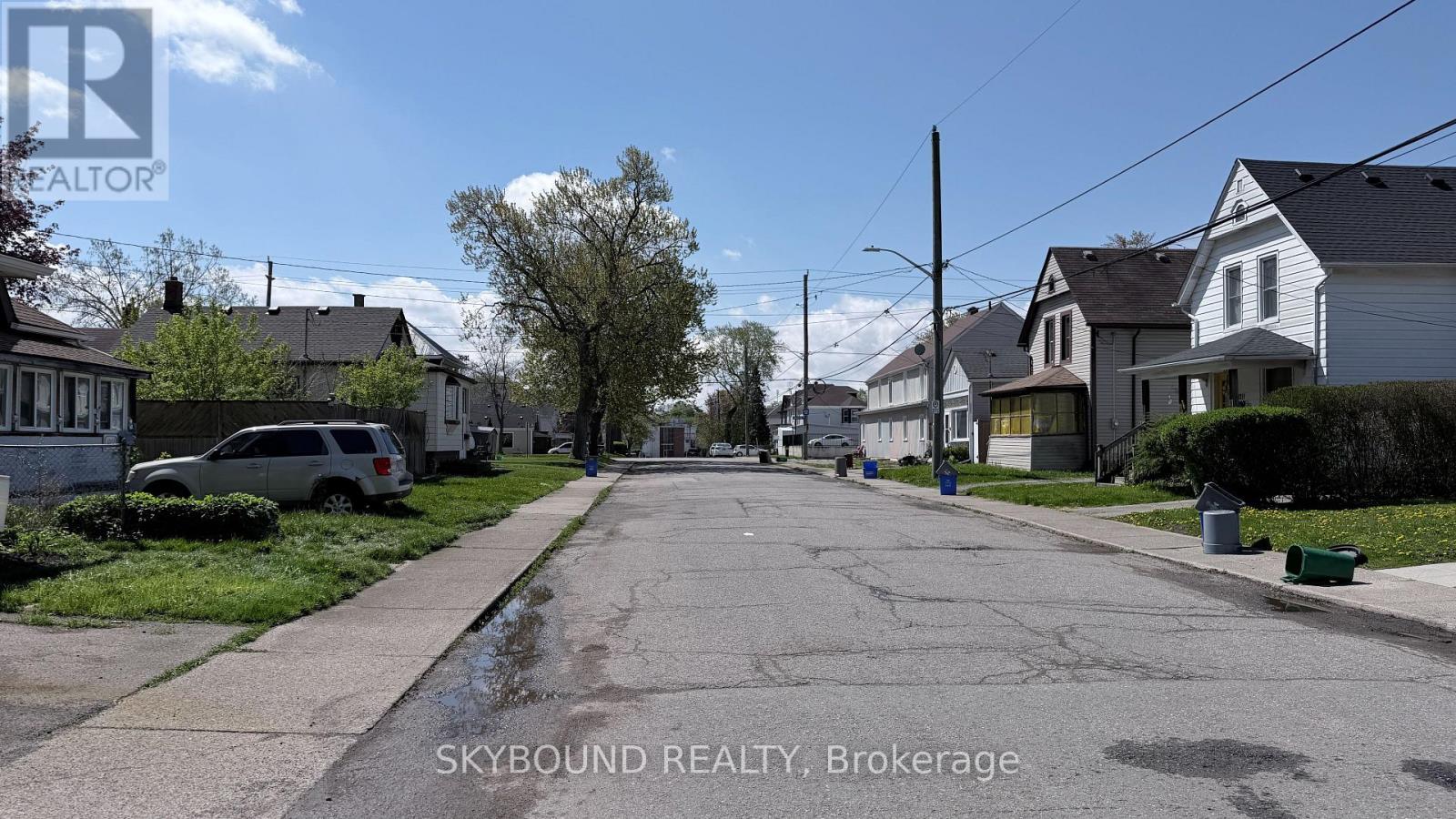 4890 SAINT CLAIR AVENUE - 9