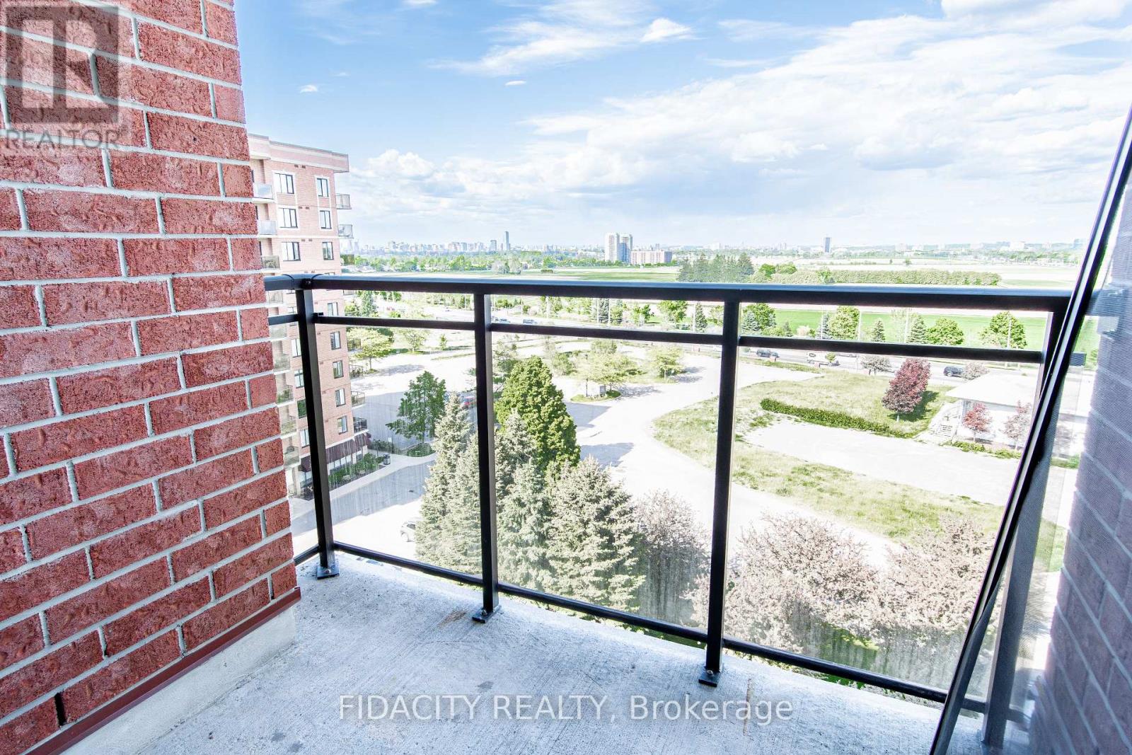 #8A 310 CENTRAL PARK DRIVE - 11
