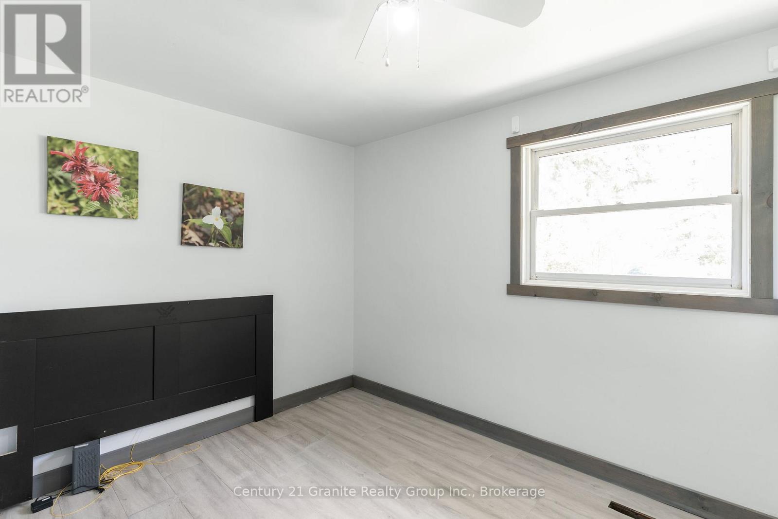 86 WATER STREET - 10