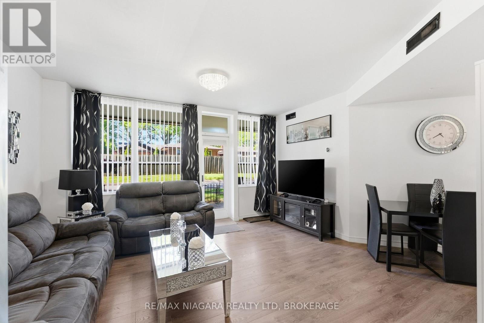 #110 6350 DORCHESTER ROAD - 11