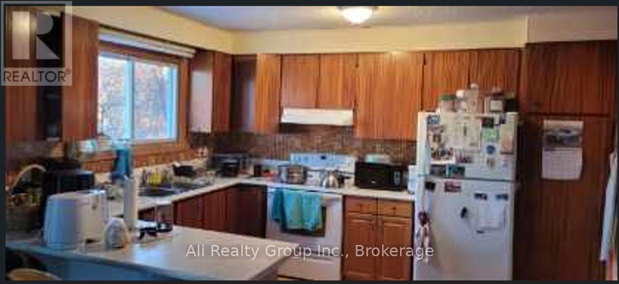 1549 MAXIME STREET - 15