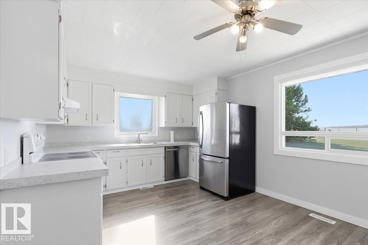 417 SWEDBERG ST - 11