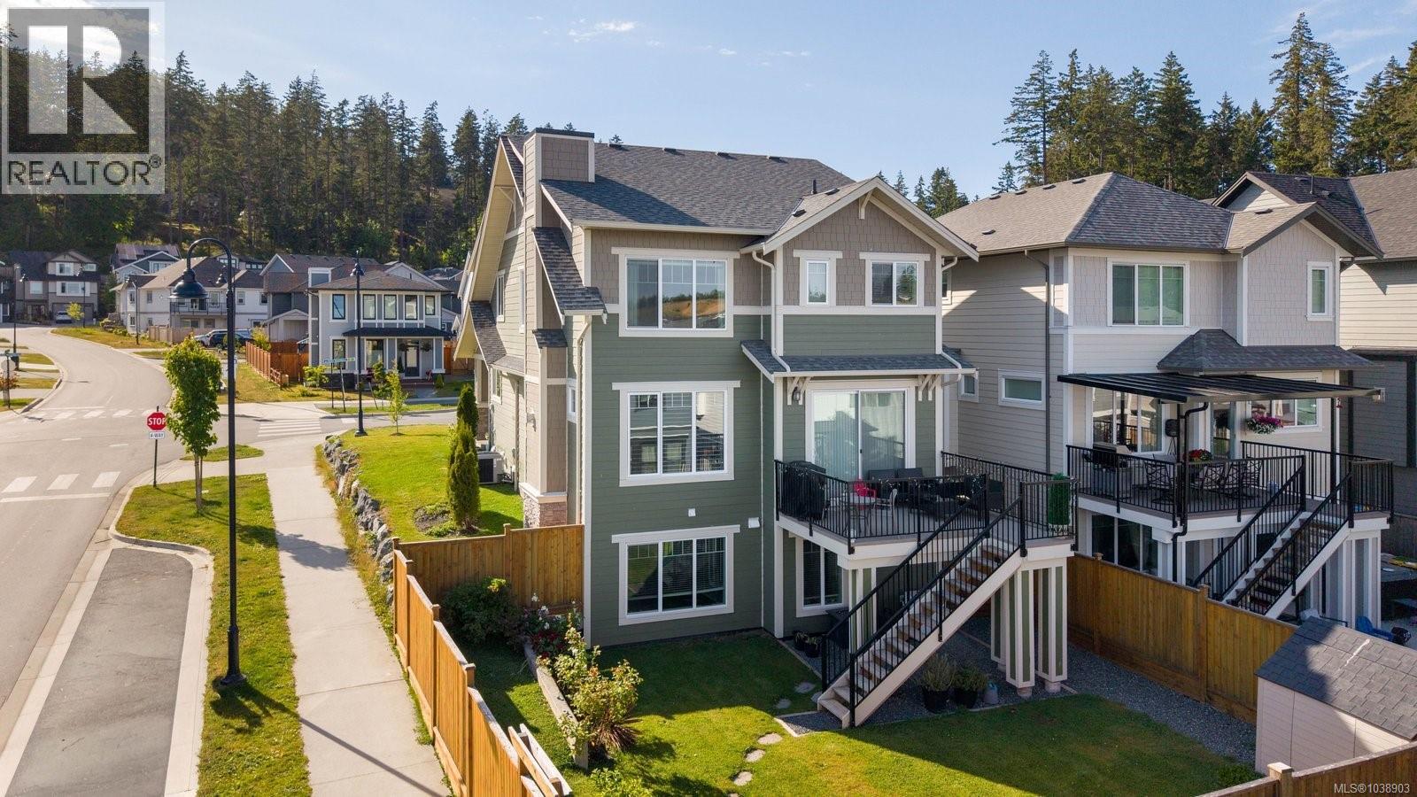 3387 Ryder Hesjedal Way - 41