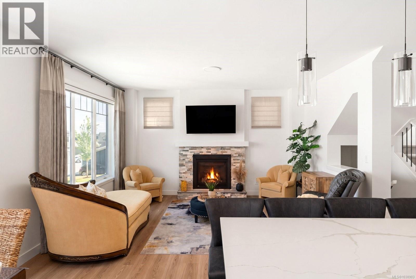 3387 Ryder Hesjedal Way - 5
