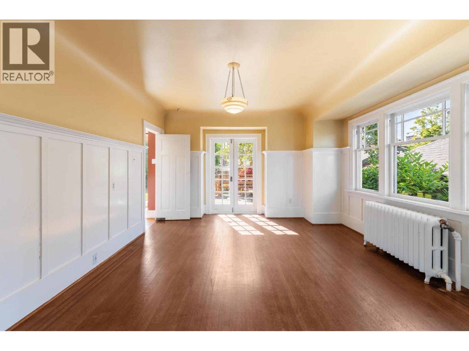 5 Bed, 3 Bath House for Sale in Vancouver – 2849 HIGHBURY STREET, Vancouver – MLS# R3128425 - Image 19