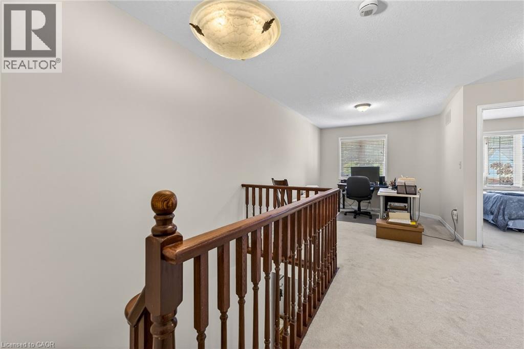 33 WILLOW Lane - 21