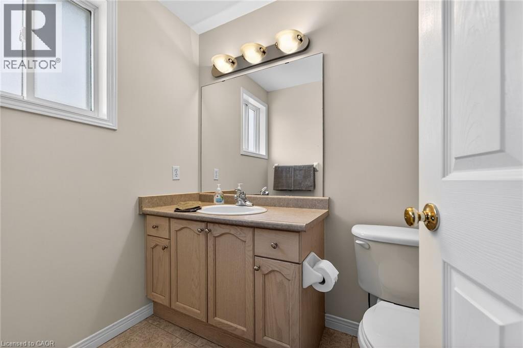 33 WILLOW Lane - 25