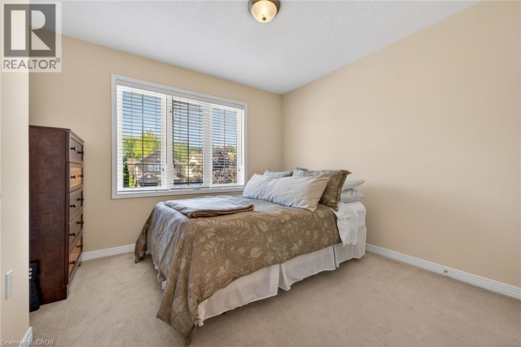 33 WILLOW Lane - 28