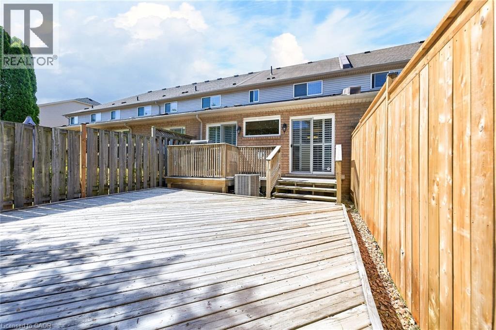 33 WILLOW Lane - 49