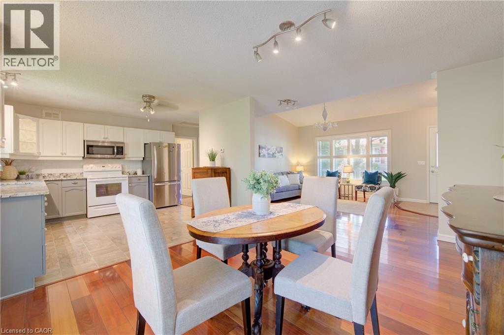137 WESLEY Crescent - 13