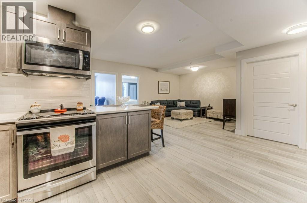 #107 5 WAKE ROBIN Drive - Image 15