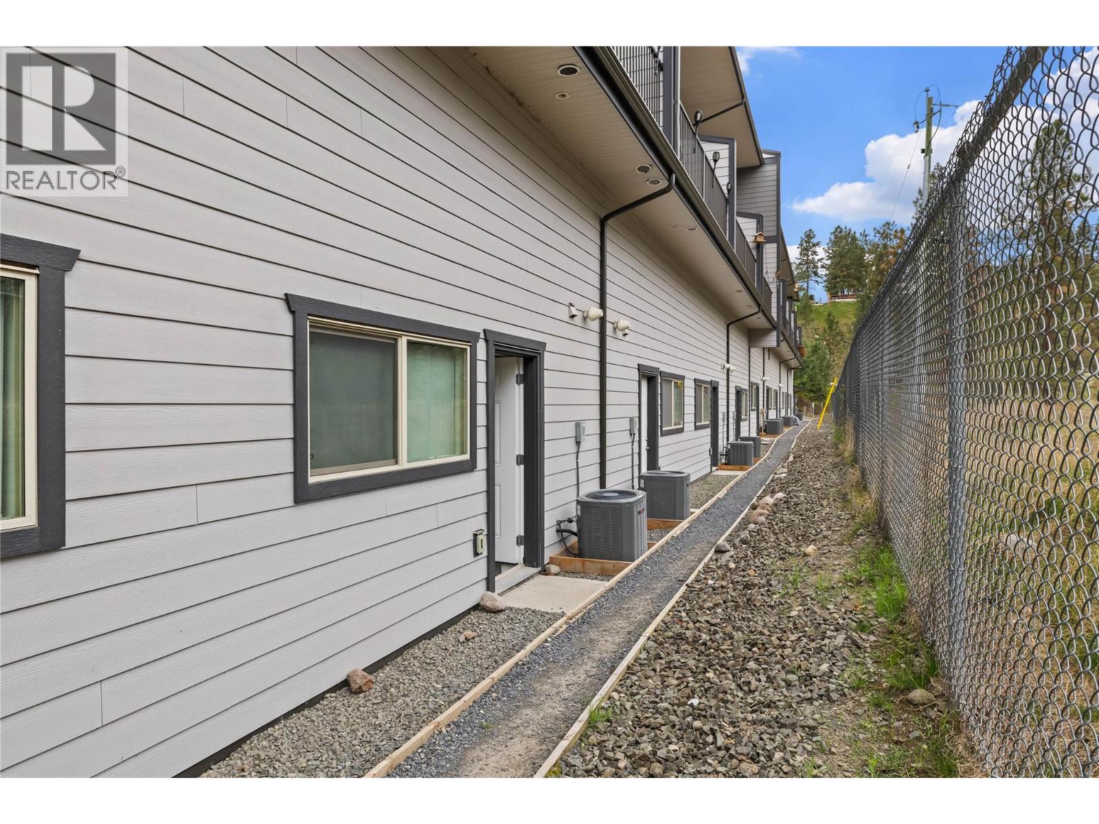 3359 Cougar Road Unit# 63, West Kelowna