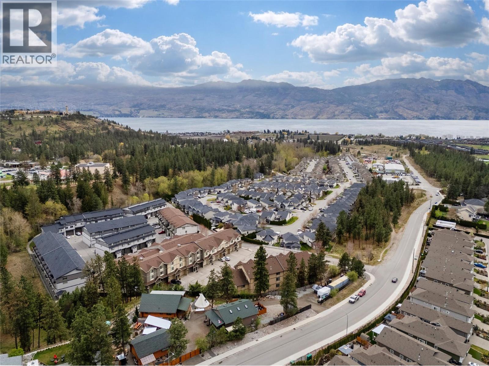3359 Cougar Road Unit# 63, West Kelowna