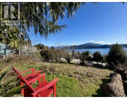 609 Glen Road, Gibsons, BC V0N1V9 Photo 11