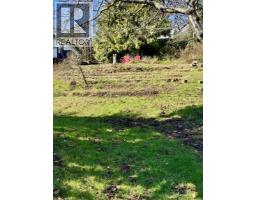 609 Glen Road, Gibsons, BC V0N1V9 Photo 9