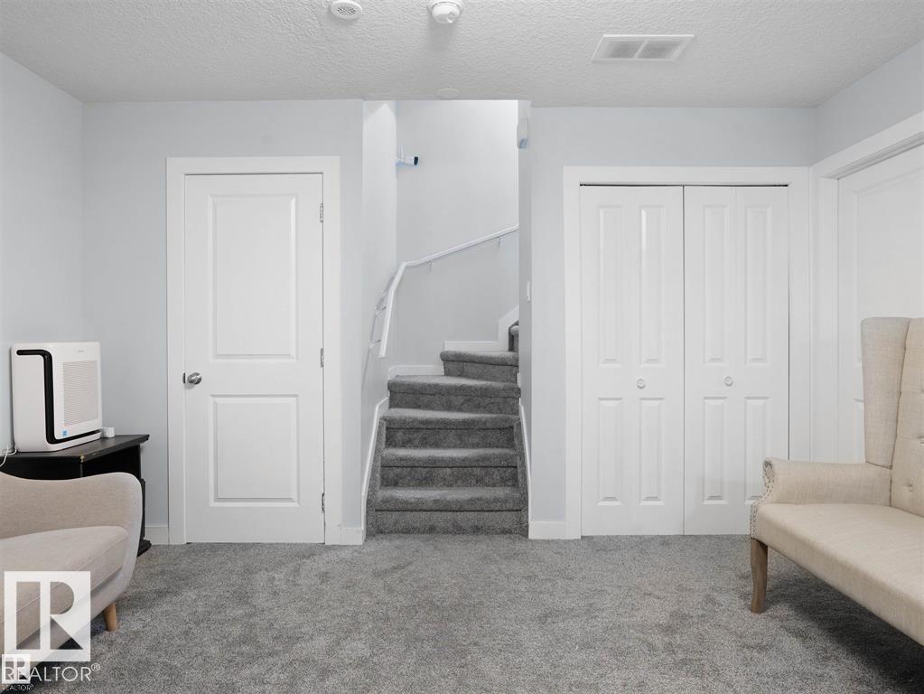207 41 AV NW - 30