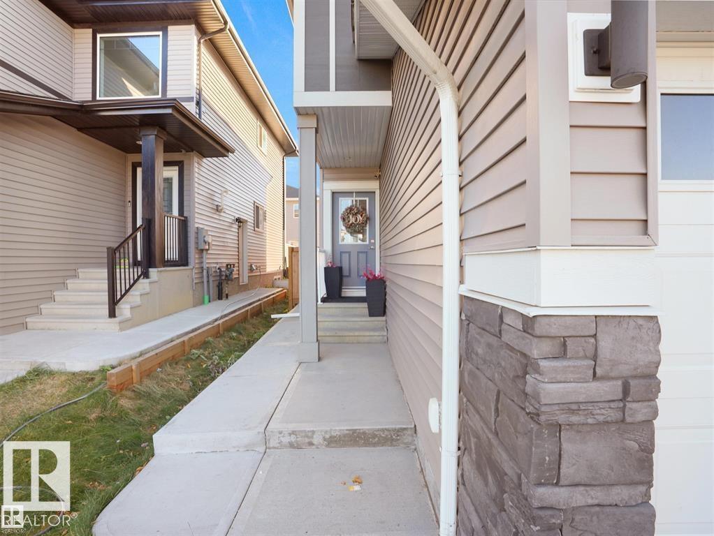 207 41 AV NW - 55