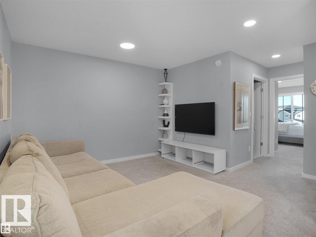 207 41 AV NW - 61