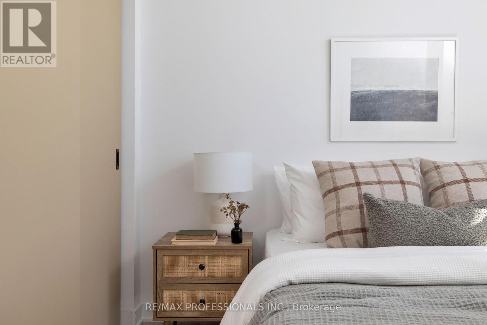 #3009 36 ZORRA STREET - 30