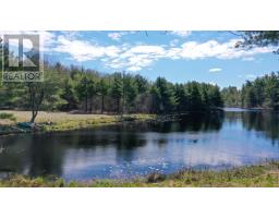 9374 Highway 8, Caledonia, NS B0T1B0 Photo 8