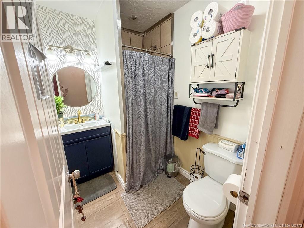 11 Valleyview Drive - 13